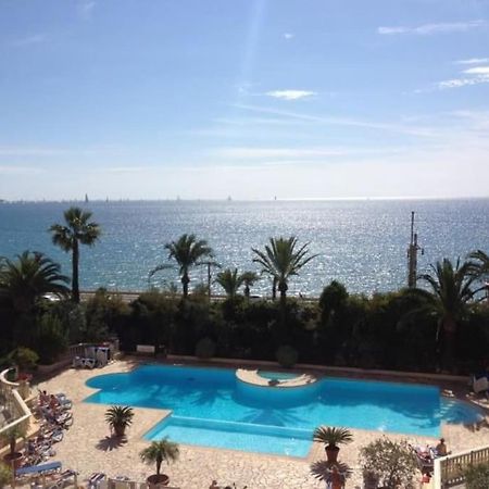 Bord De Mer, Terrasse, Tout A Pieds Cannes Bagian luar foto
