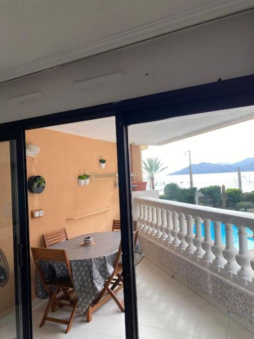 Bord De Mer, Terrasse, Tout A Pieds Cannes Bagian luar foto