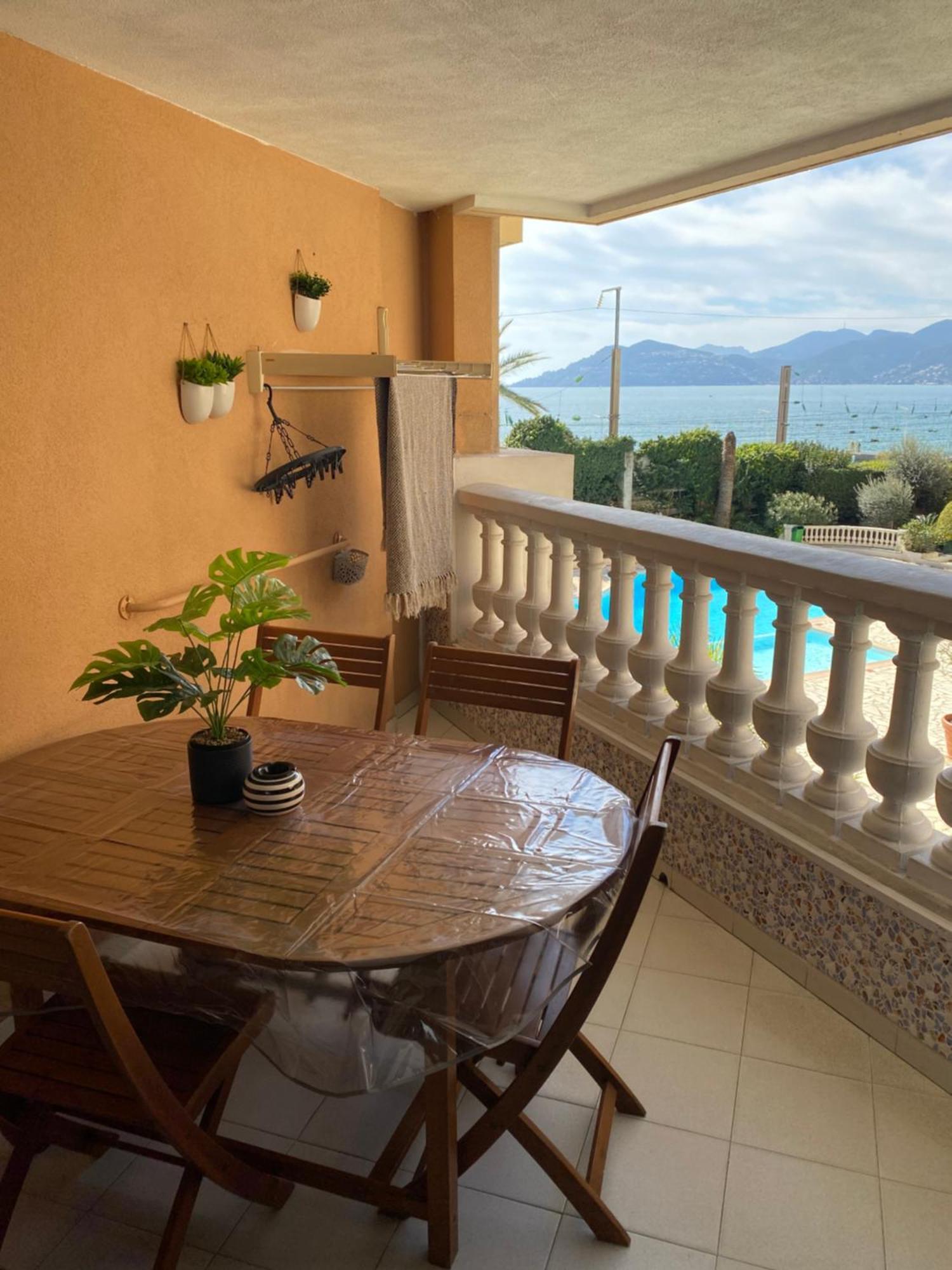 Bord De Mer, Terrasse, Tout A Pieds Cannes Bagian luar foto