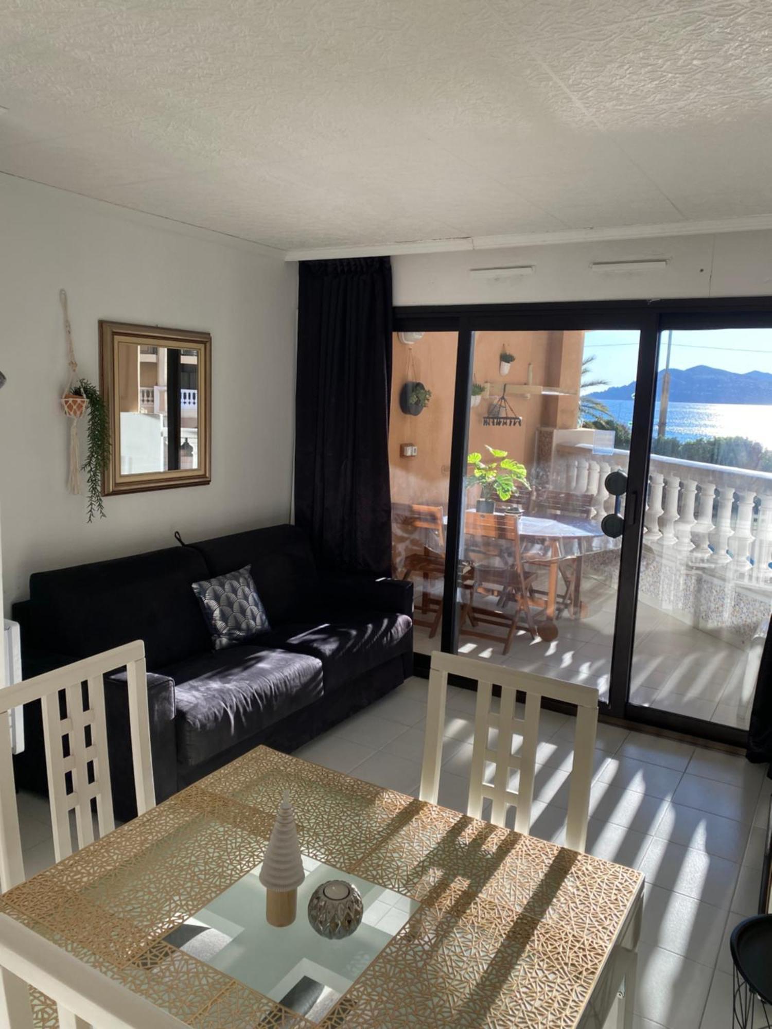 Bord De Mer, Terrasse, Tout A Pieds Cannes Bagian luar foto